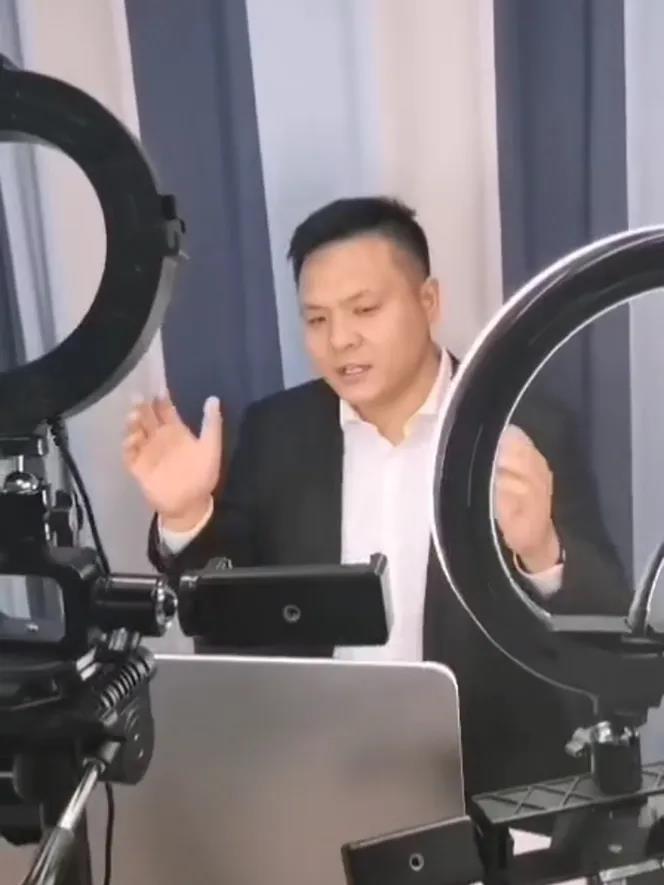 寰俊鍥剧墖_20200313100052.jpg