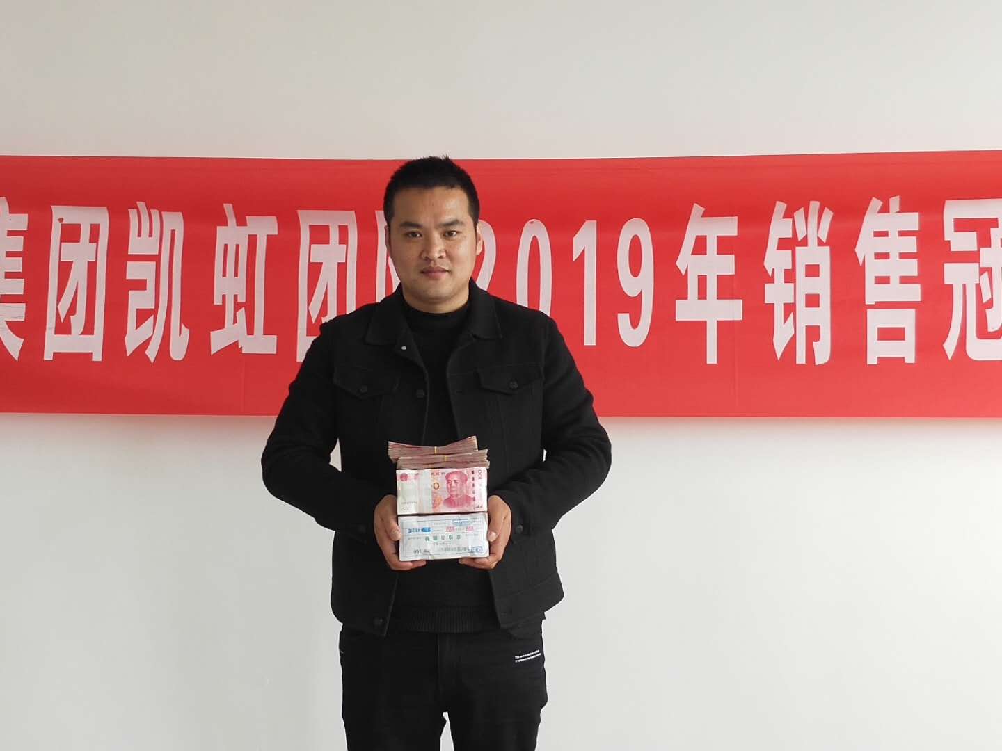 寰俊鍥剧墖_202004261155232.jpg