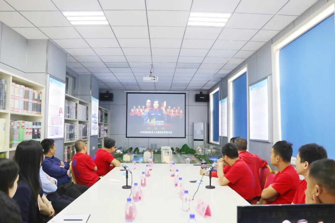 寰俊鍥剧墖_20200518101400.jpg