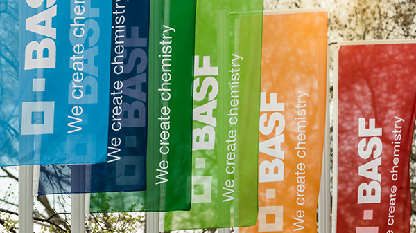 press phot -flag-basf-logo.png