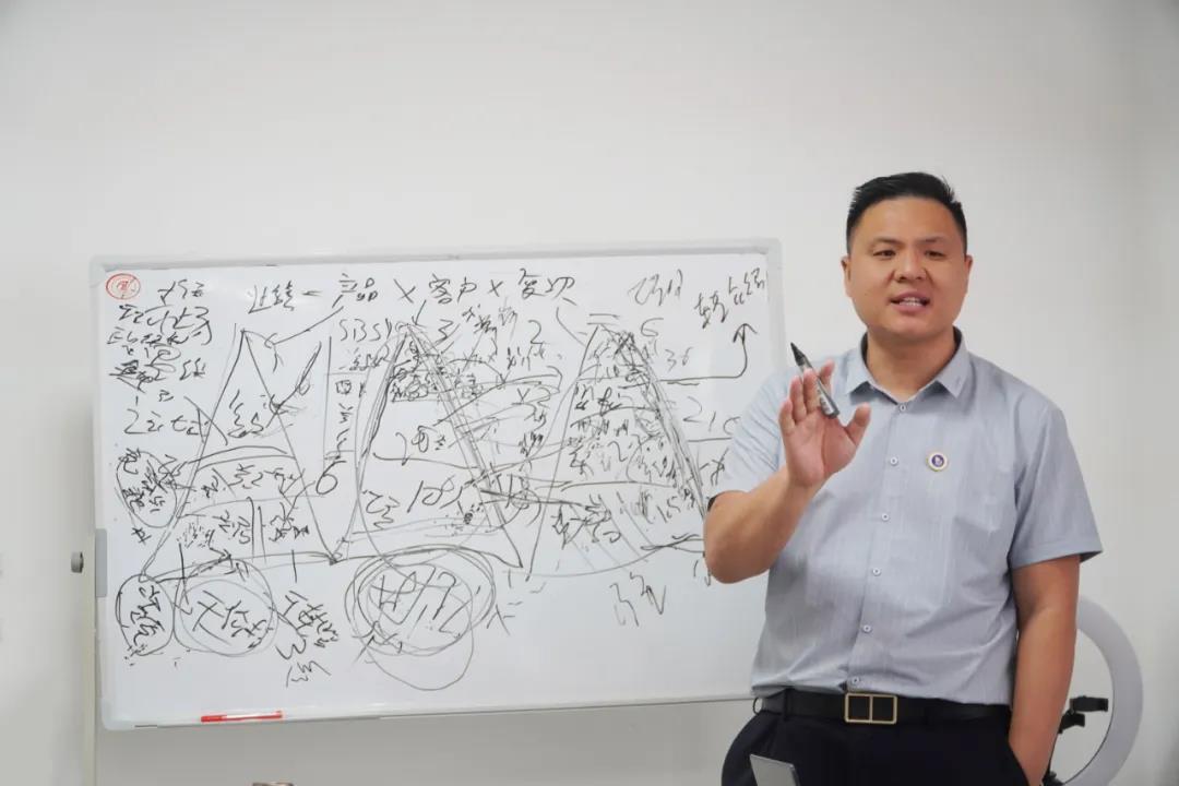 微信囄_20200522100158.jpg