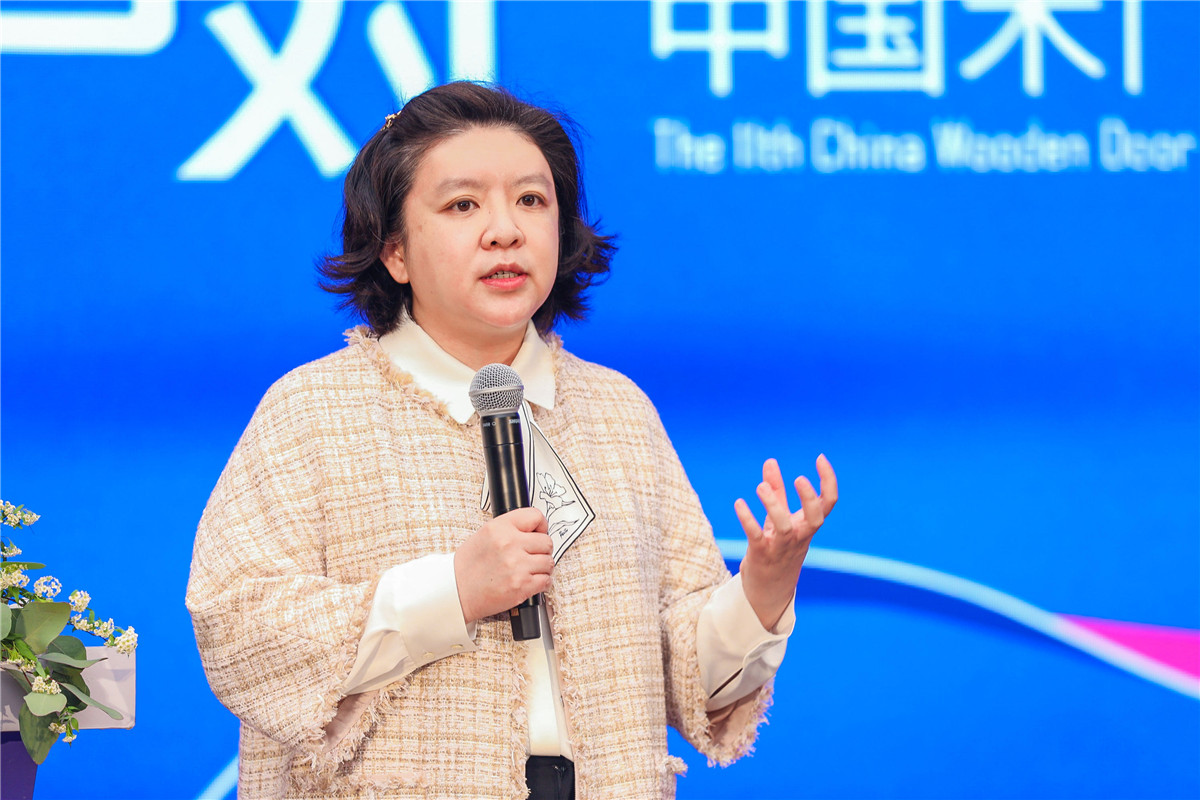石兴.jpg
