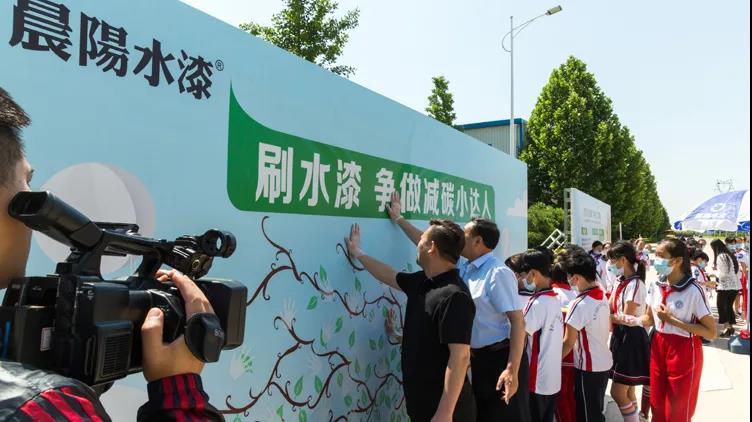 鏅ㄩ槼1.jpg