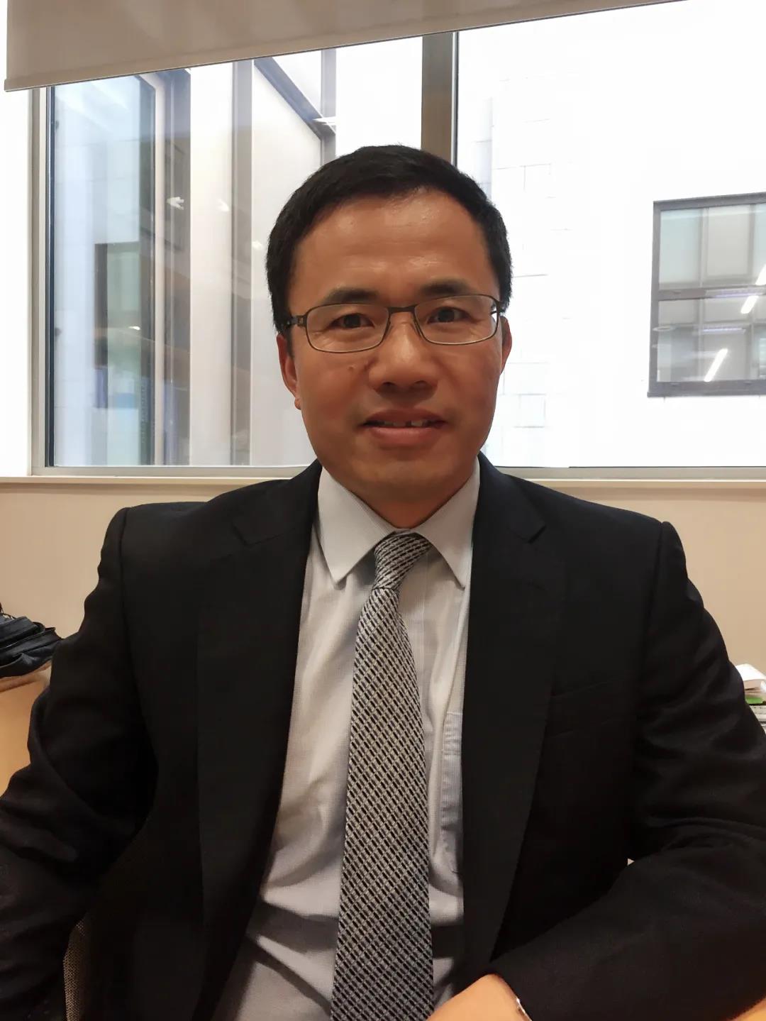 英力士老总_英力士车队