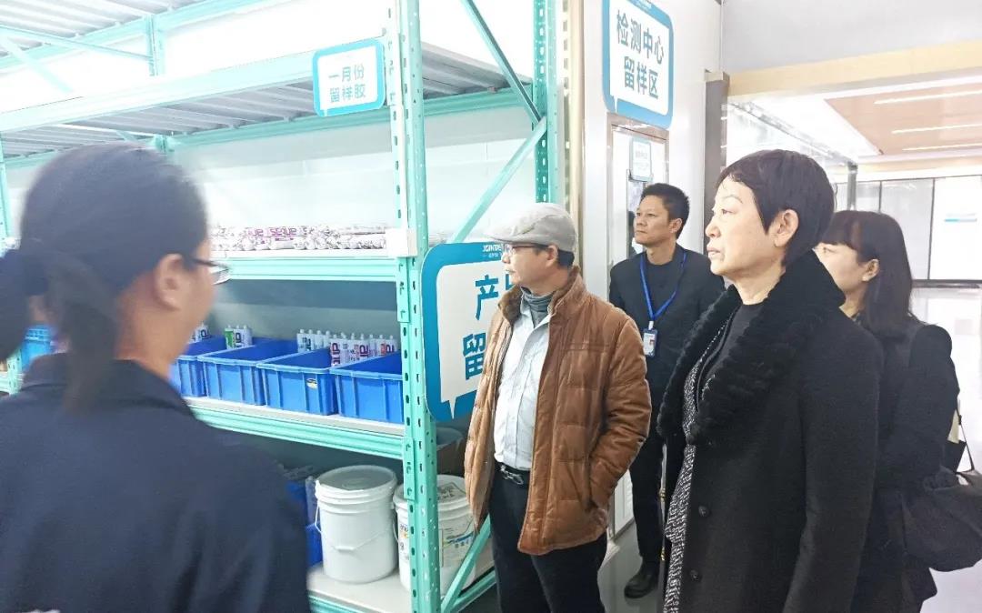 闆嗘嘲4.jpg