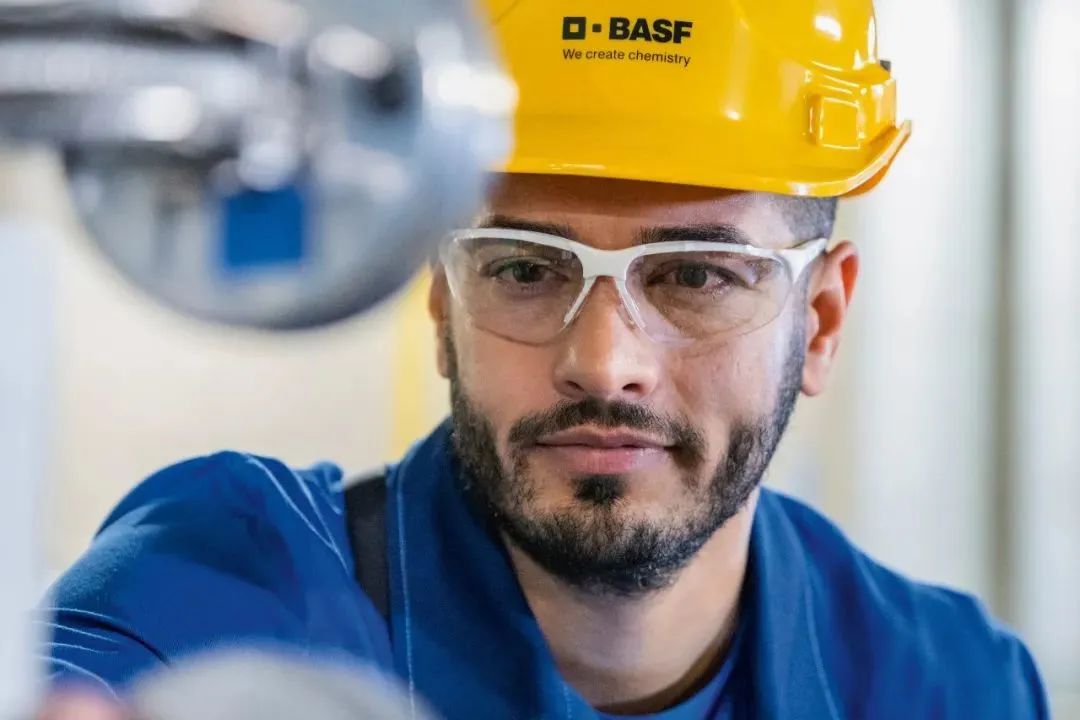 巴斯夫三季度销售额219亿欧元 欧洲天然气成本增加22亿欧元