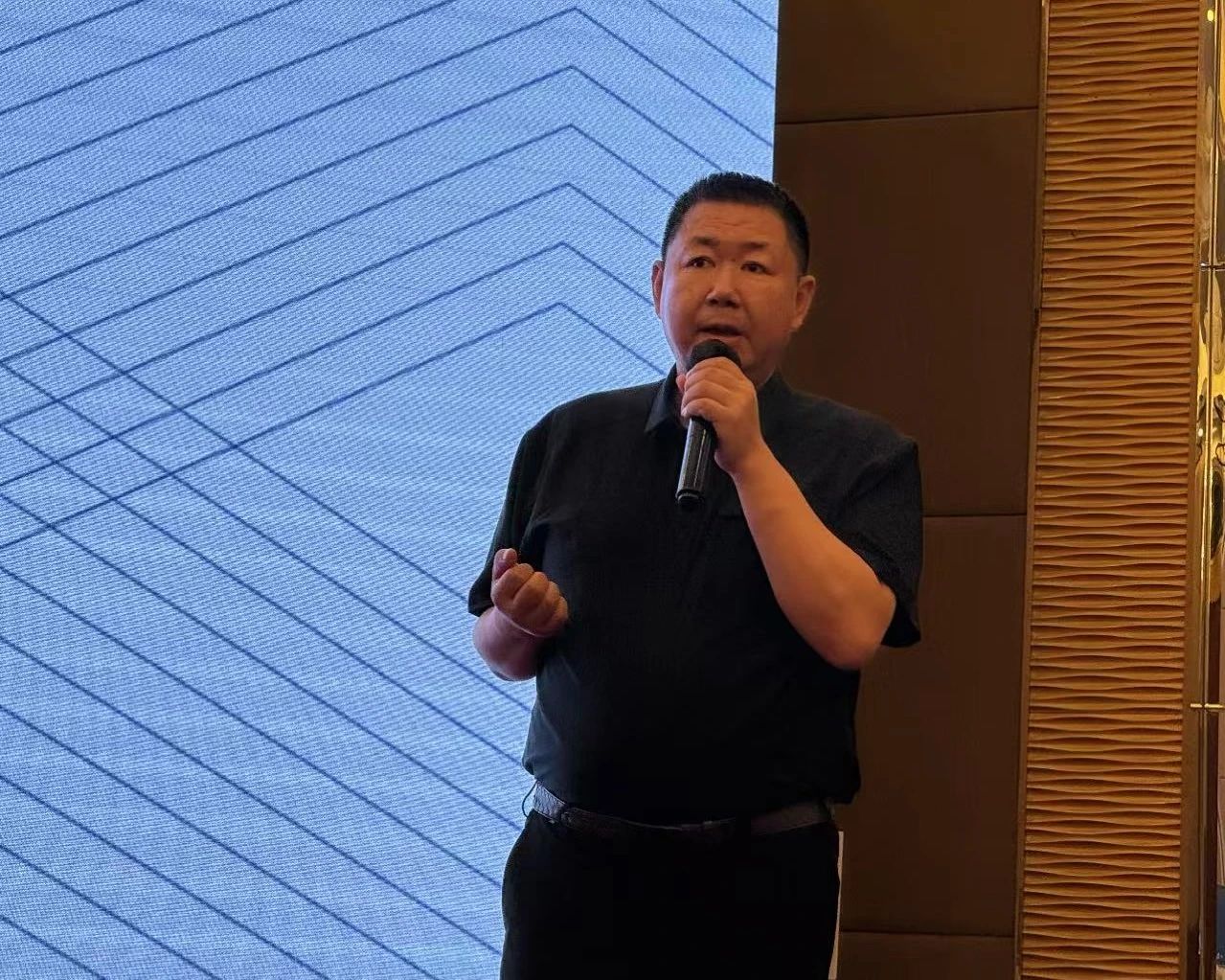寰俊鍥剧墖_20250627090607.jpg