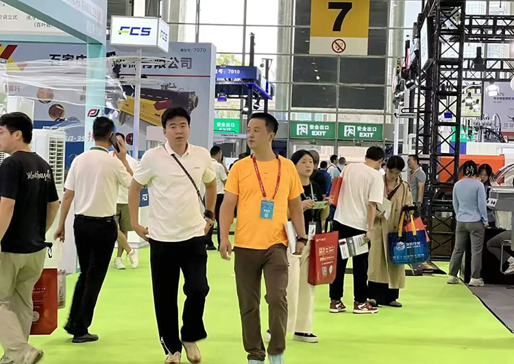image015 鎷疯礉.jpg